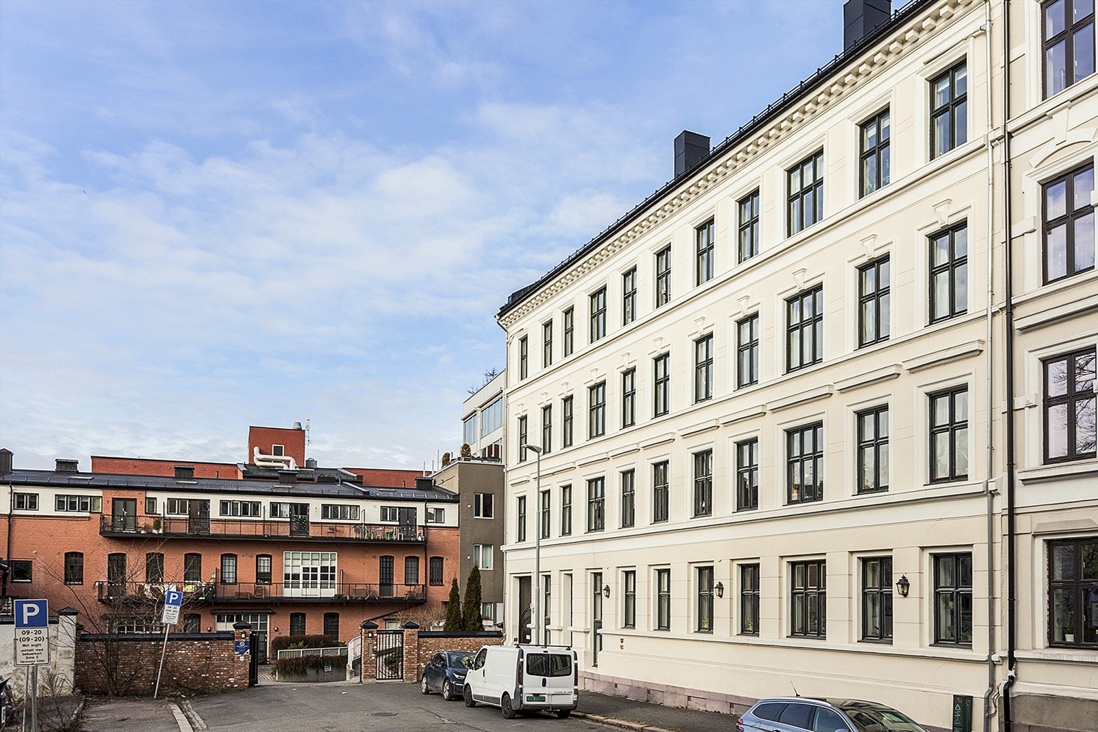 Gården ligger innerst i stille blindgate Galleribilde