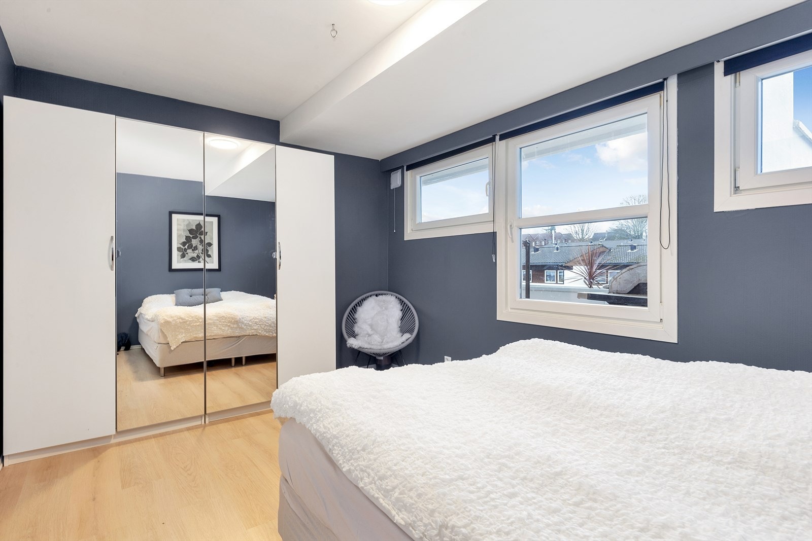 Her er det mulig for å sette opp en lettvegg for å få totalt 3 soverom Galleribilde