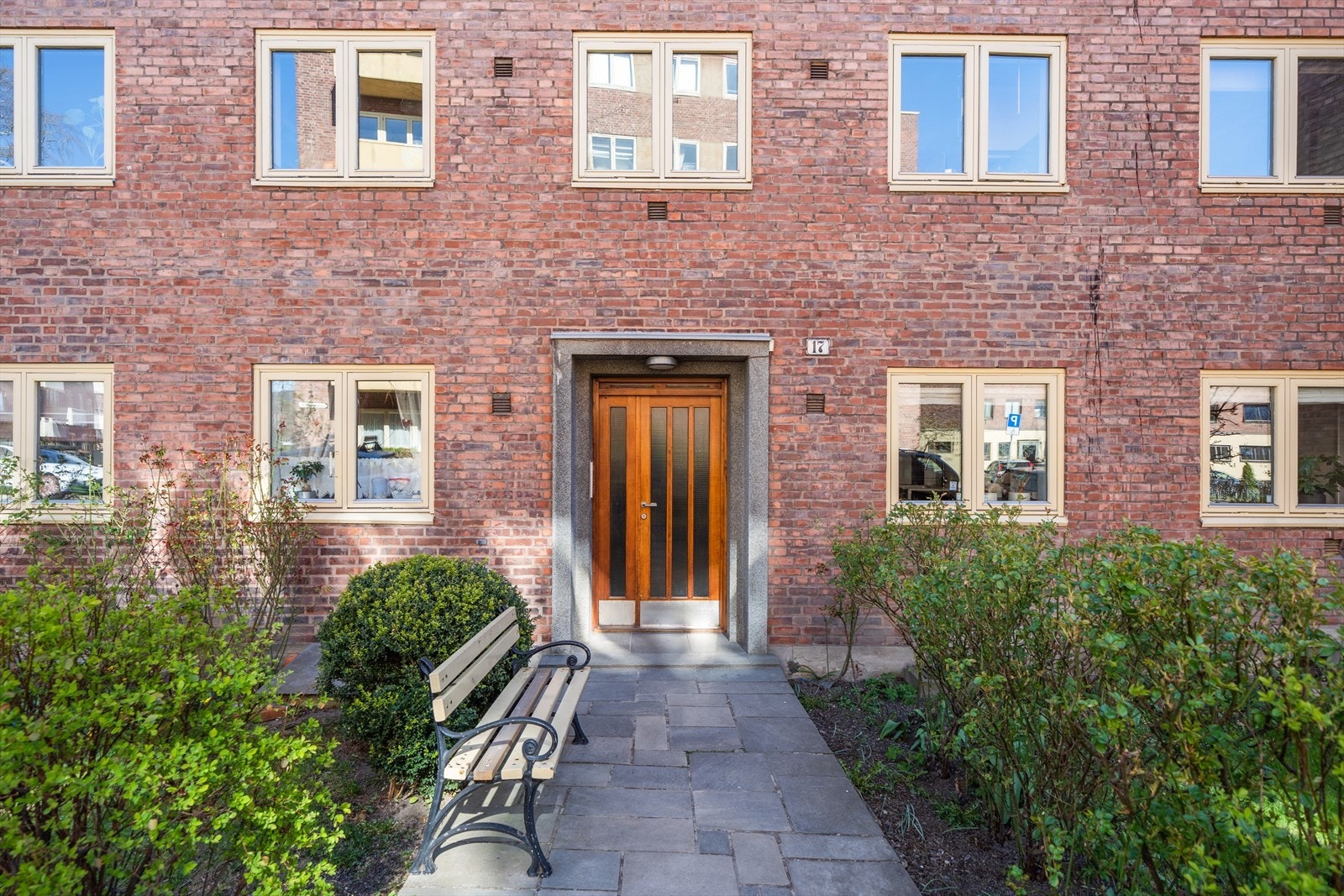 Inngangsparti Galleribilde