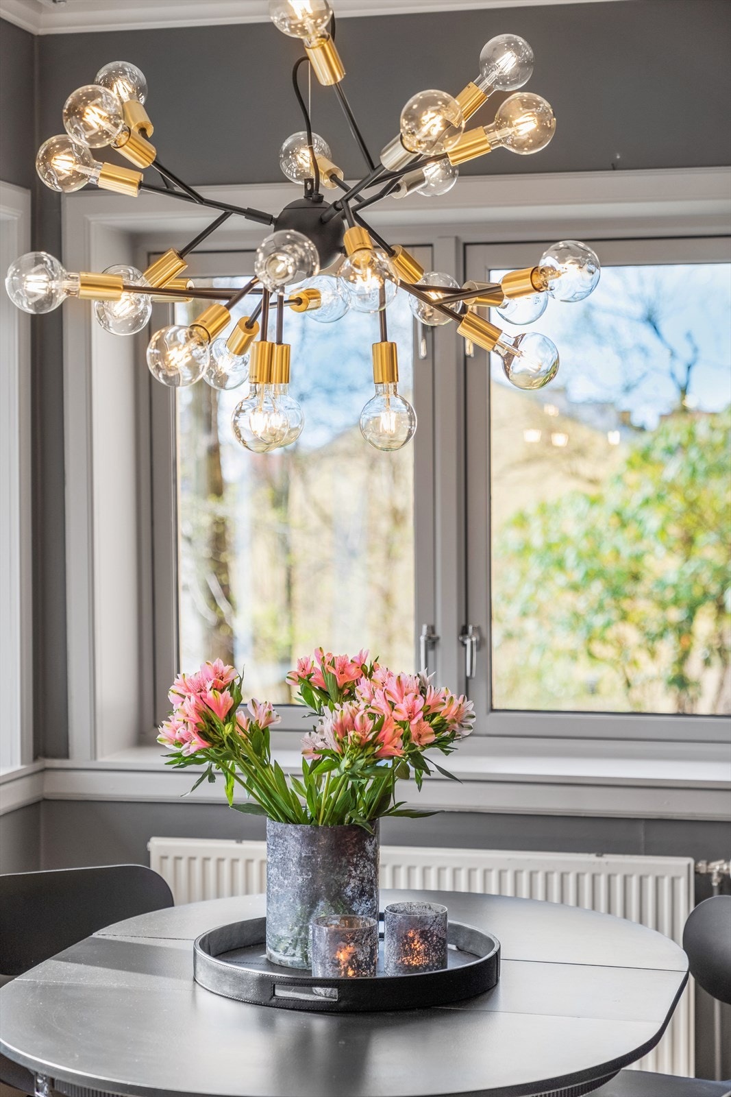 Detalj spiseplass Galleribilde