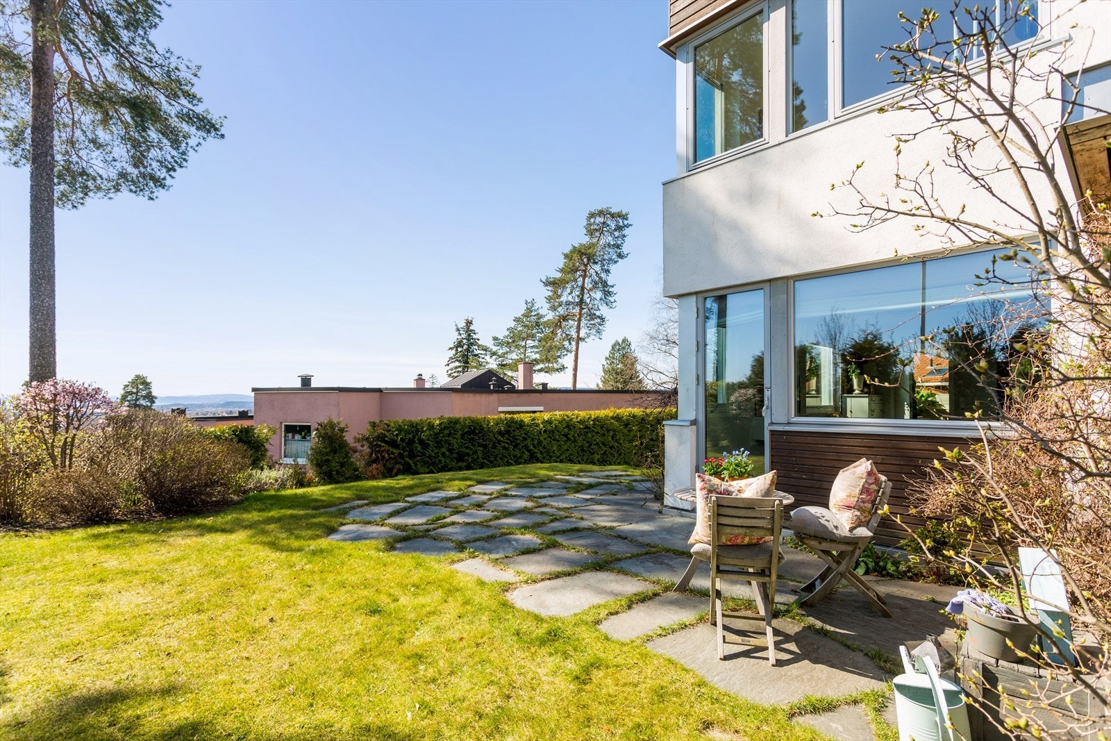 Hyggelig uteområde, grønt og fint! Galleribilde