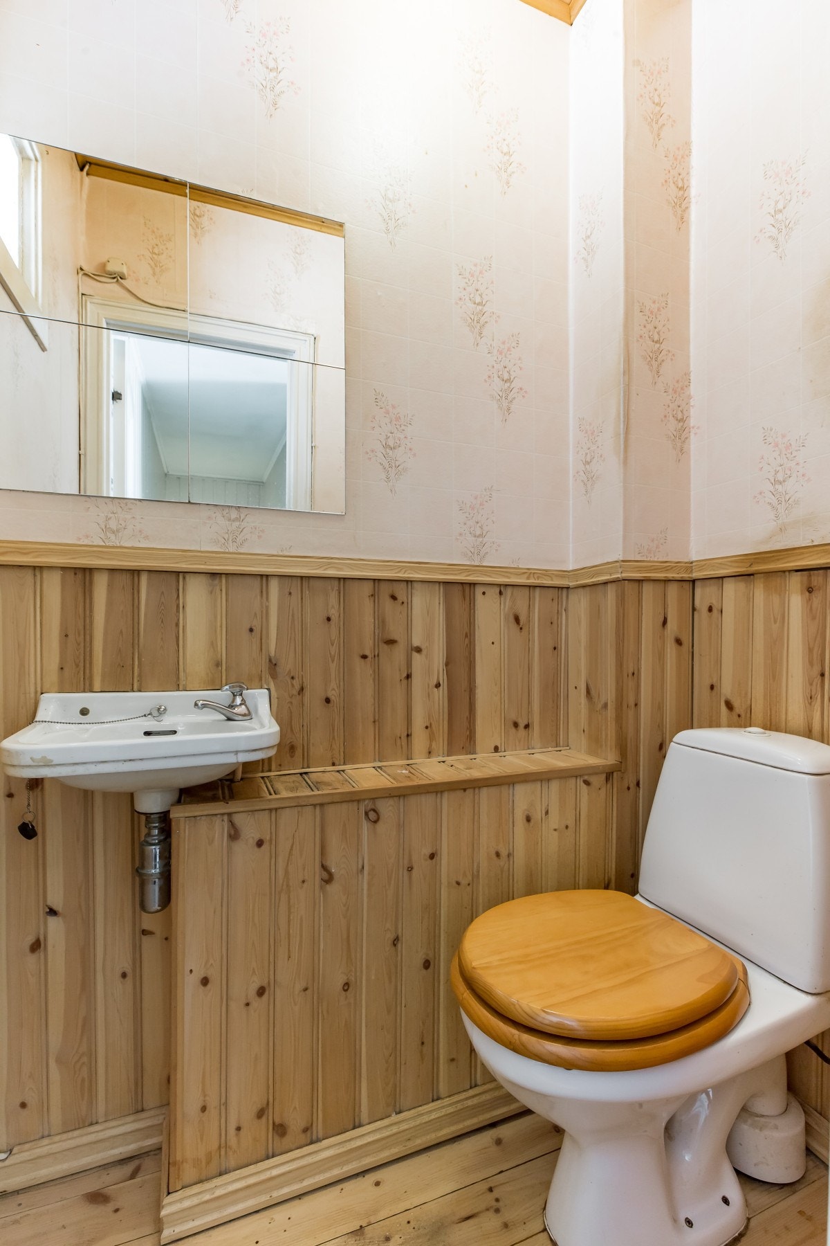 Toalettrom i 1. etasje Galleribilde