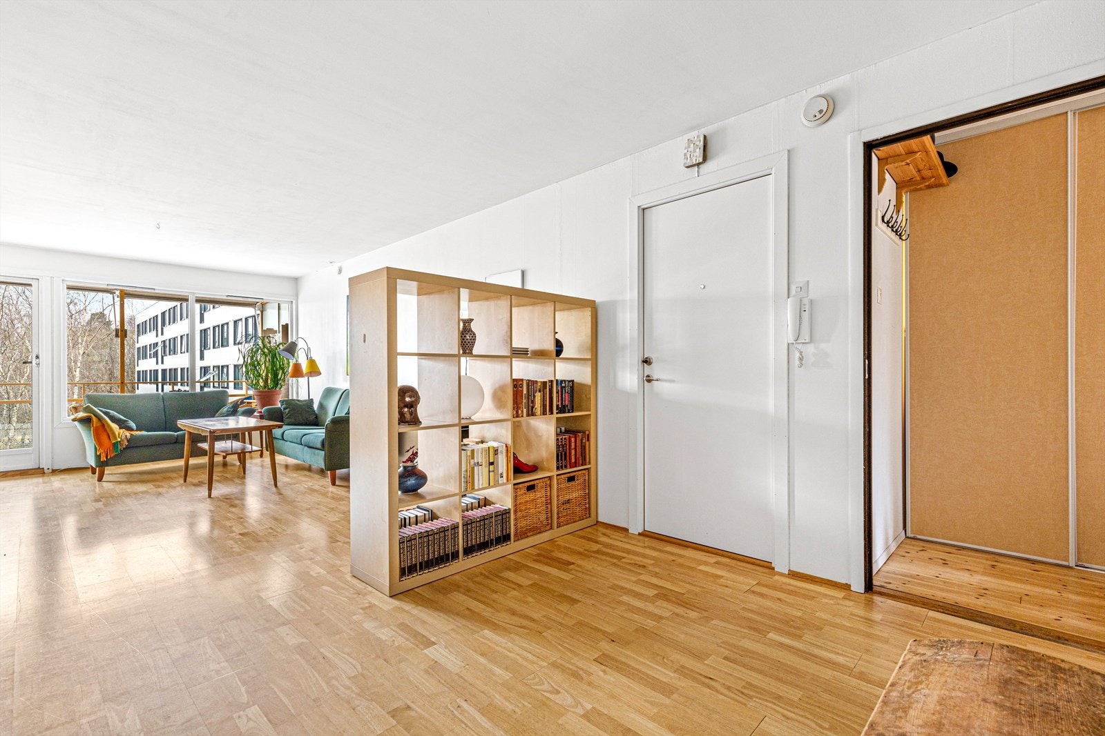 Entré. Galleribilde