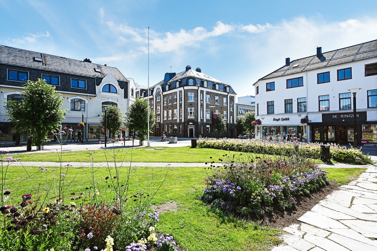 12176232381903 Galleribilde