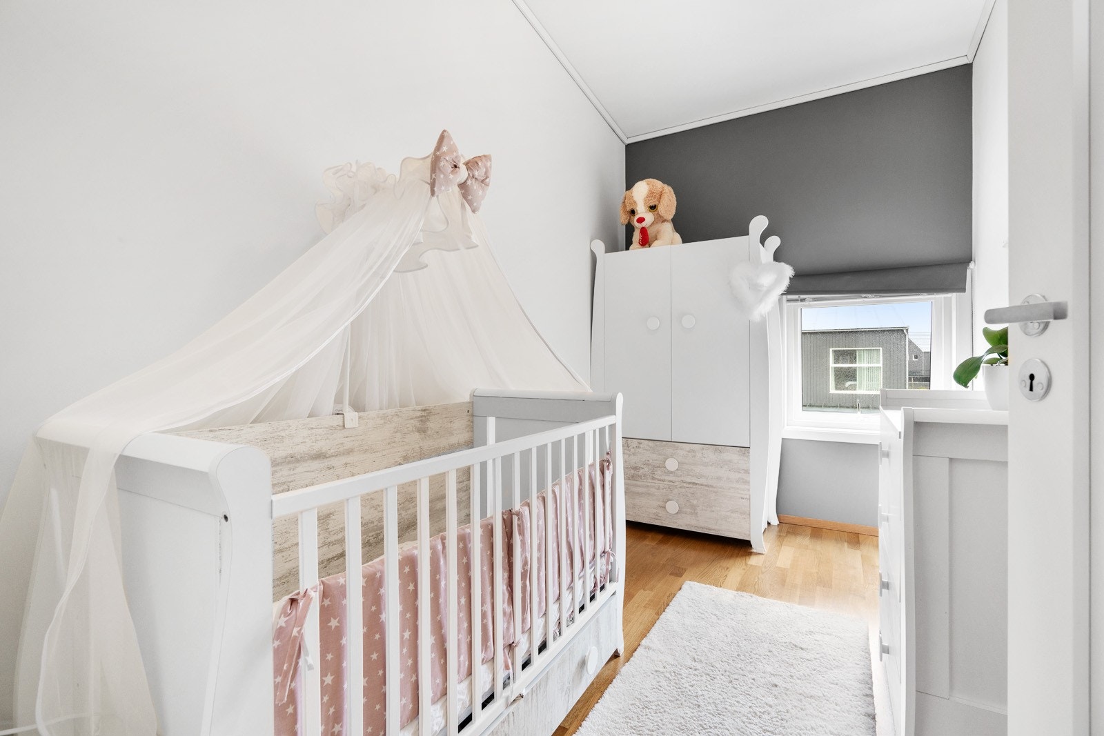 Soverom ( 2 ) Galleribilde