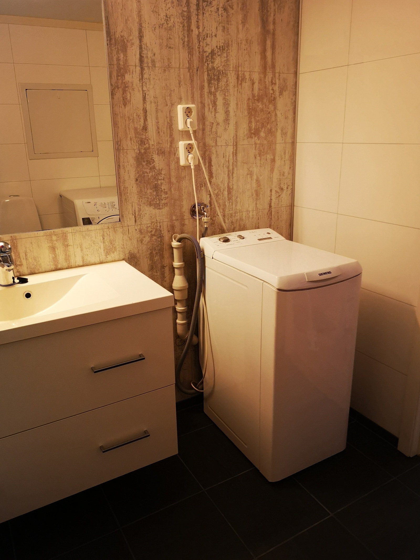 Bad. Liten vaskemaskin er inkludert. Galleribilde