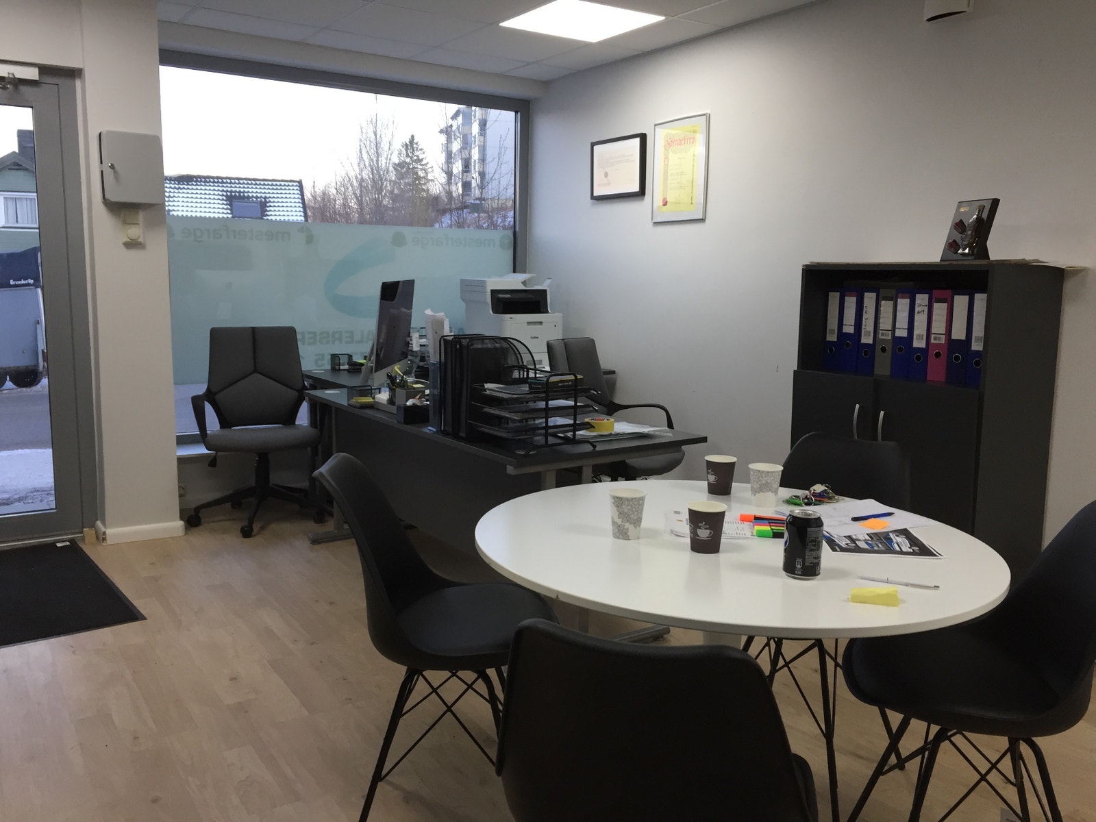 som kontor Galleribilde