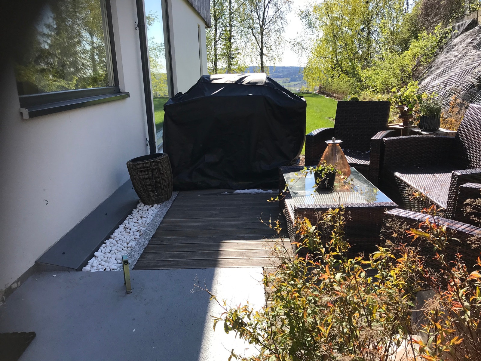 Egen uteplass. Galleribilde