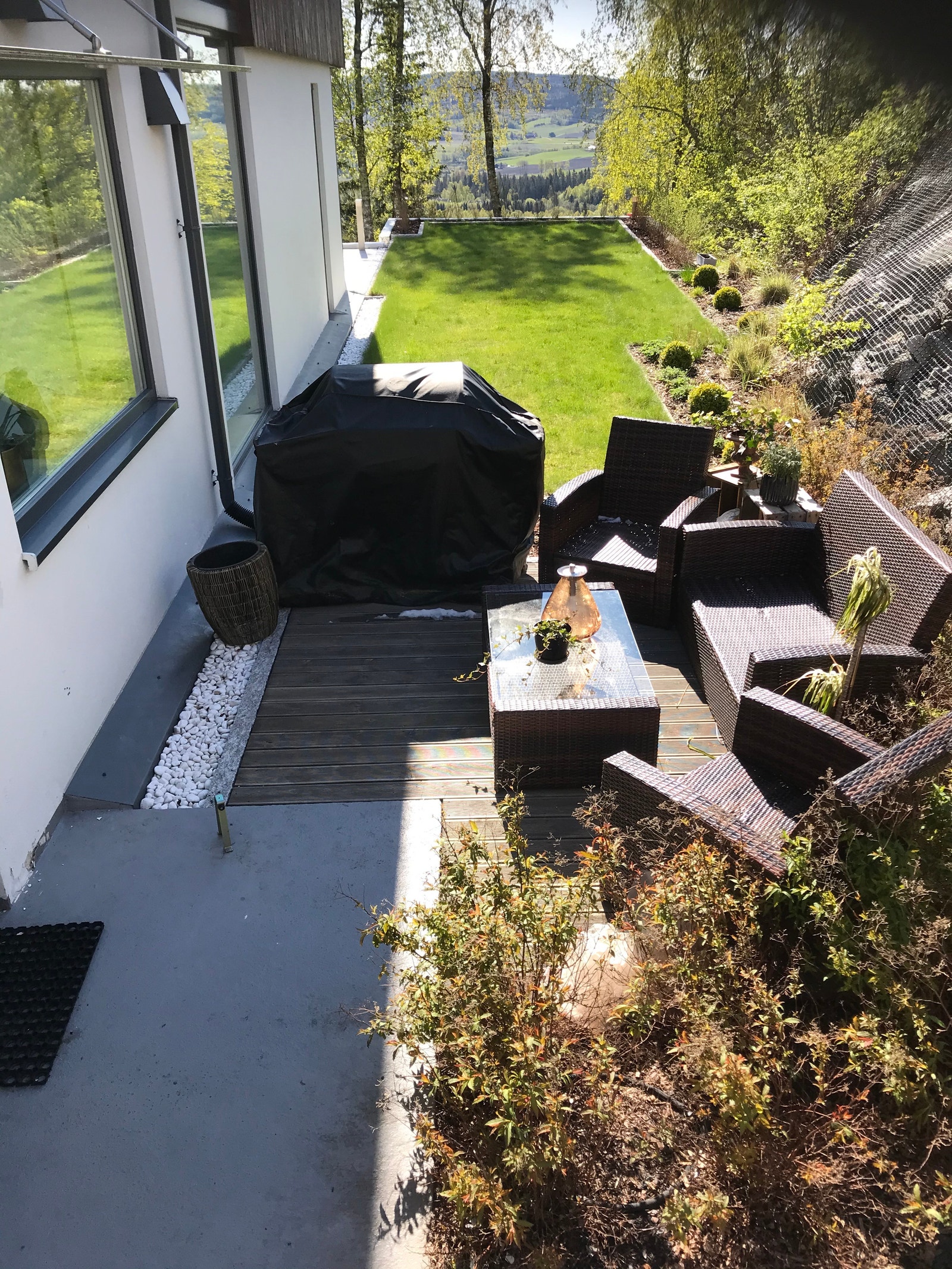 Egen uteplass. Galleribilde