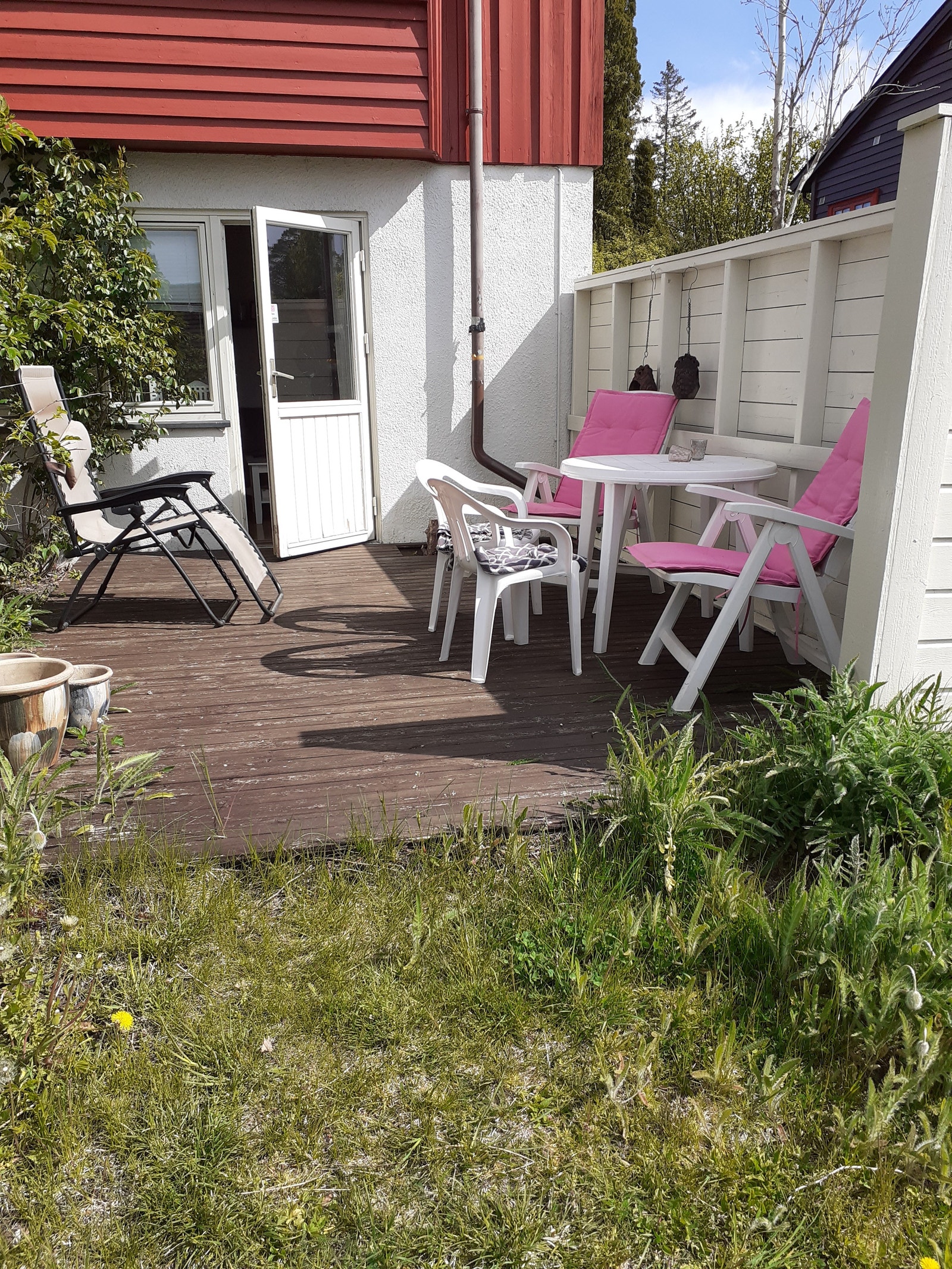 Usjenert uteplass Galleribilde