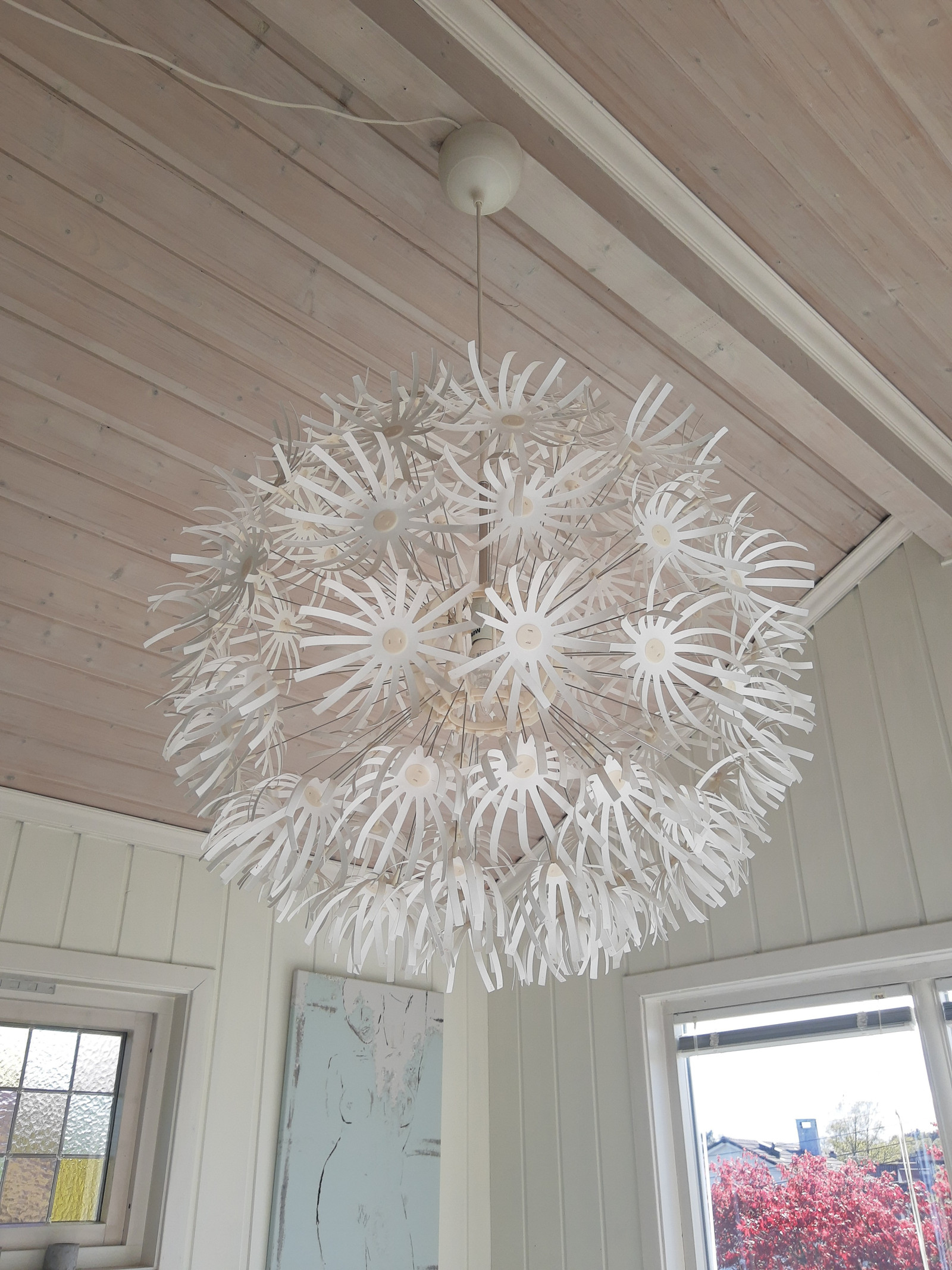 Maskros lampe stor modell | FINN.no Maskros lampe stor modell | FINN.no