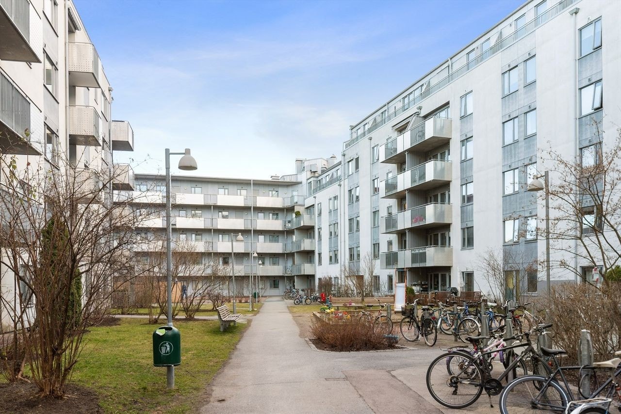 Fasade i Ringes Park Øst Galleribilde