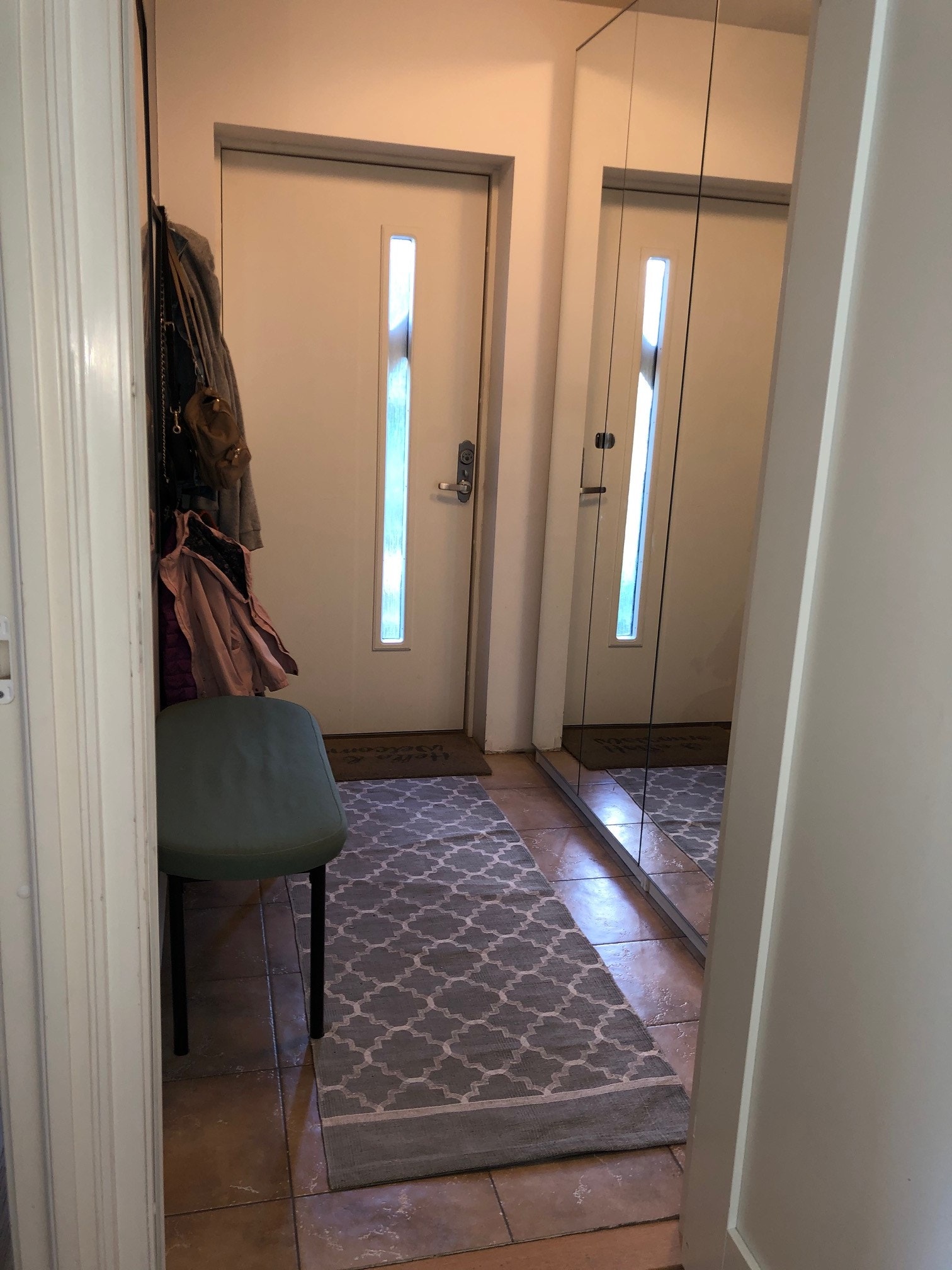 Entre med god skapplass Galleribilde