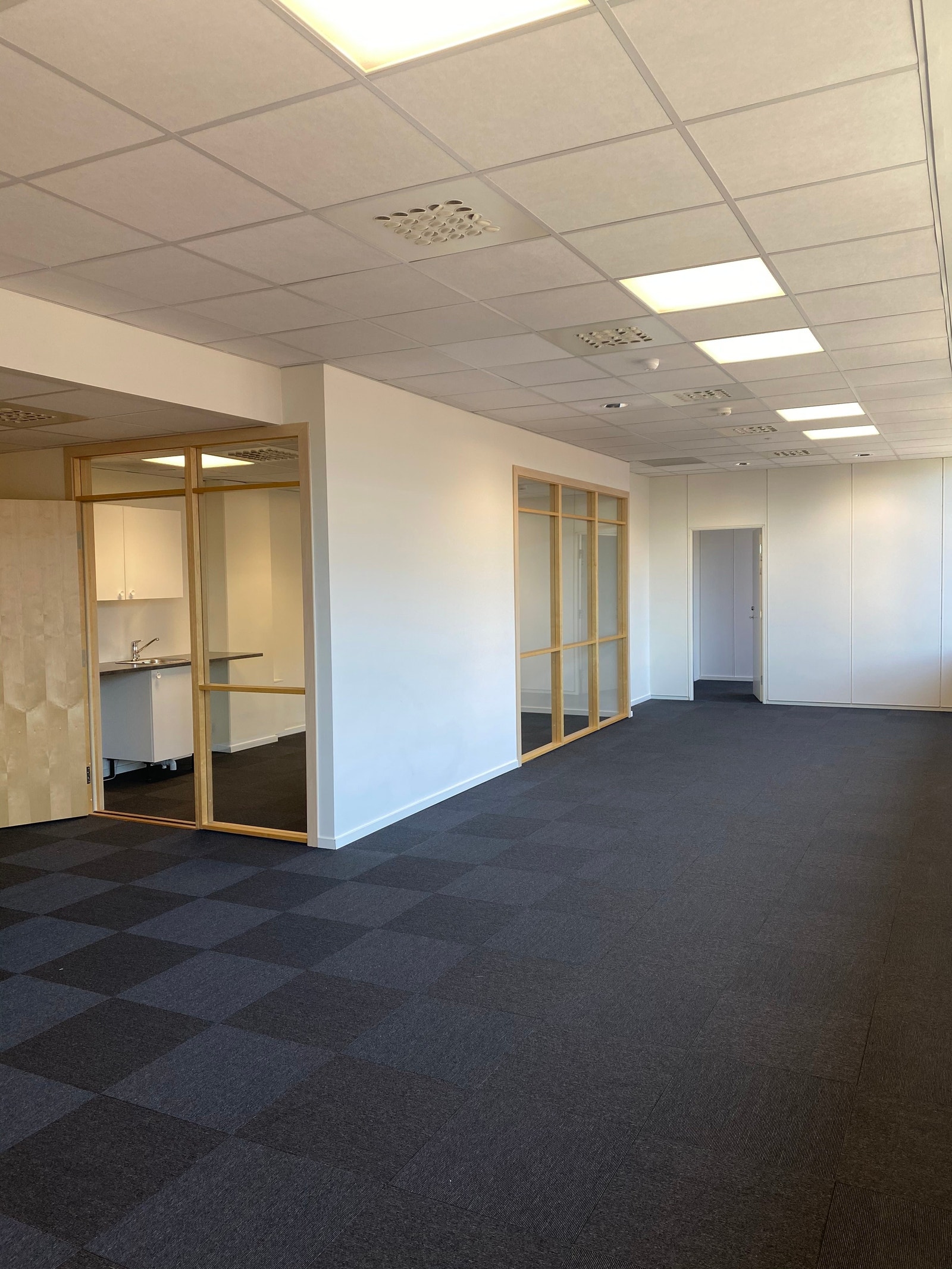 Lokalene fremstår som lyse og fine Galleribilde