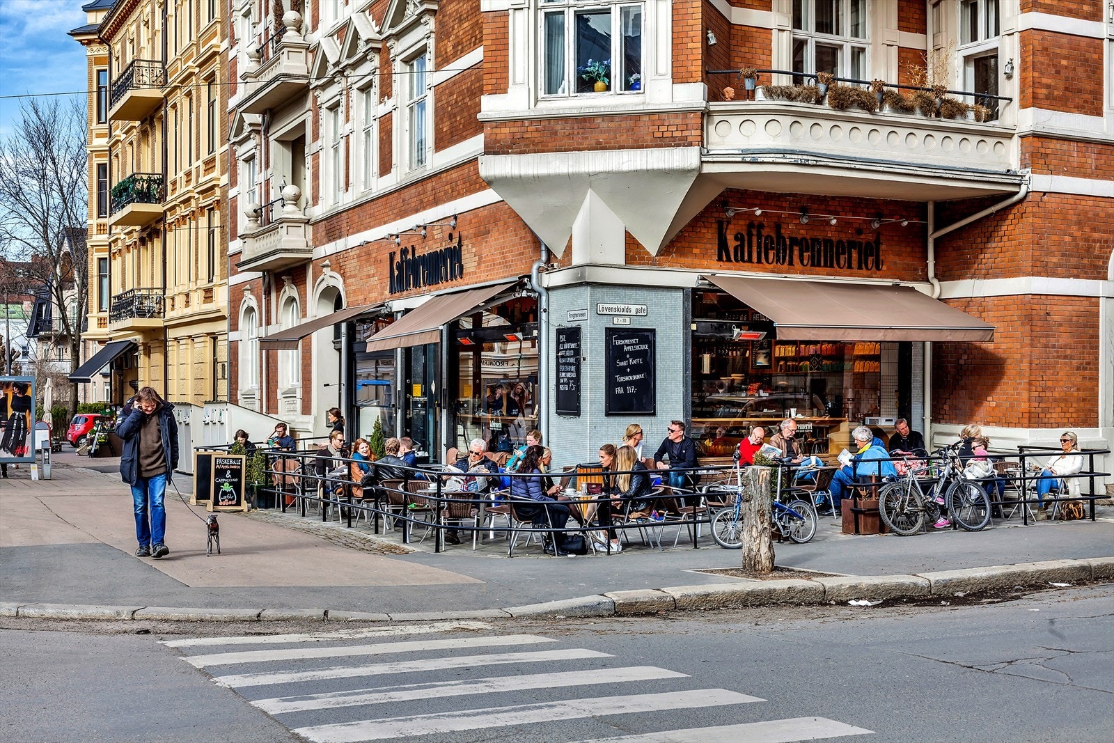 Populære Kaffebrenneriet 300 meter unan Galleribilde