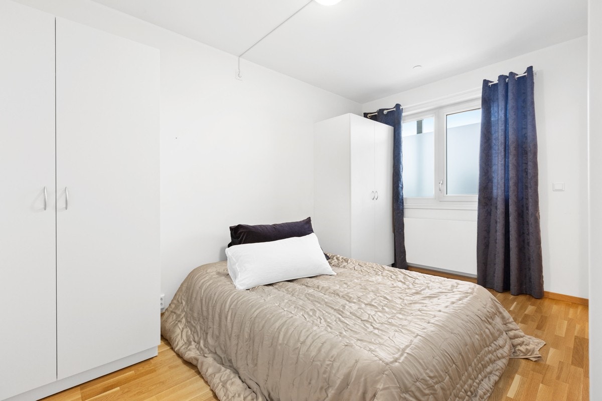 Soverom av god størrelse. Galleribilde