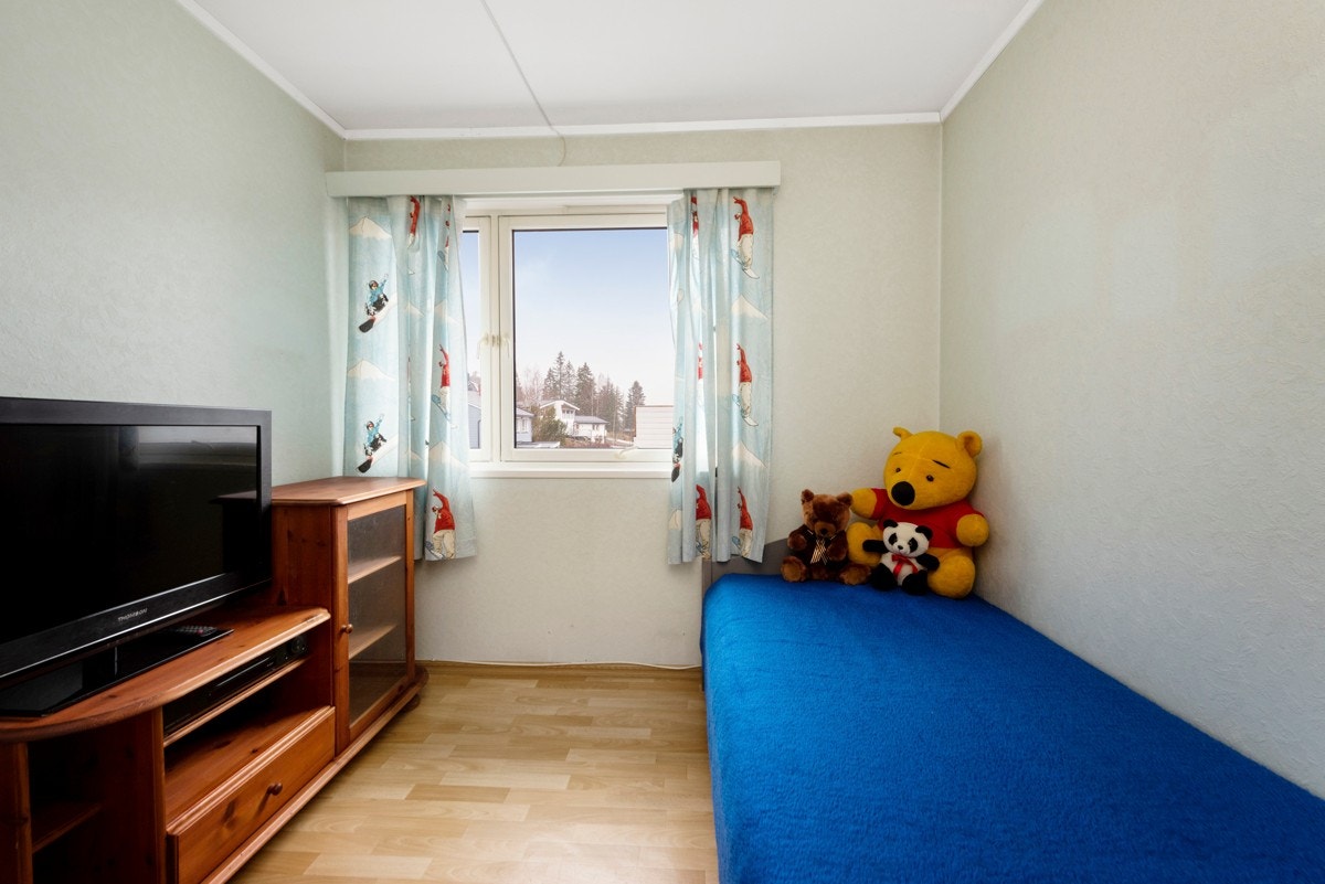 De fleste rom i boligen er holdt i lyse farger. Galleribilde