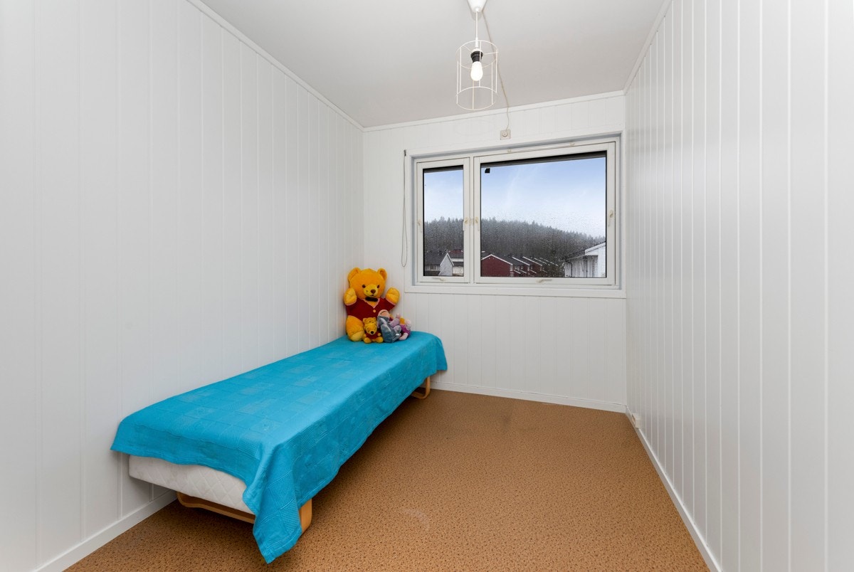 Soverommene er av god størrelse og har fine vindusflater. Galleribilde