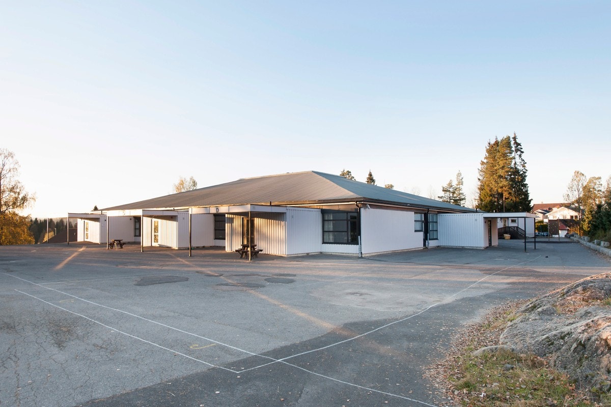 Kurland Skole er kort spasertur unna, på bilfrie veier. Galleribilde