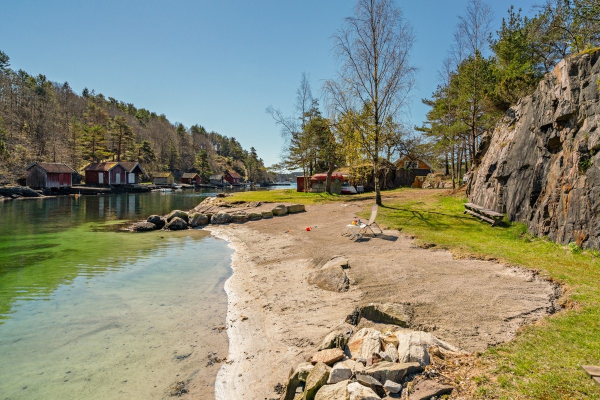 Egen sandstrand - ypperlig for småbarn Galleribilde