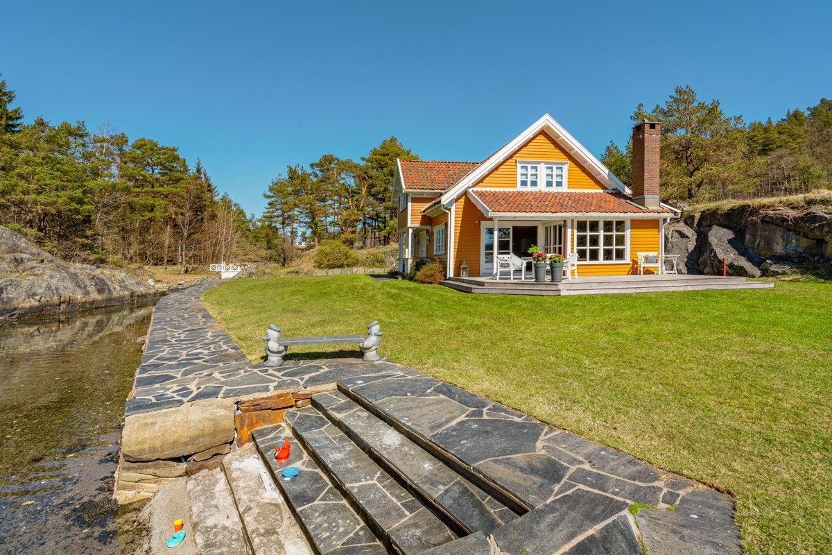 Velkommen til Hæstadneset 25 i Høvåg Galleribilde