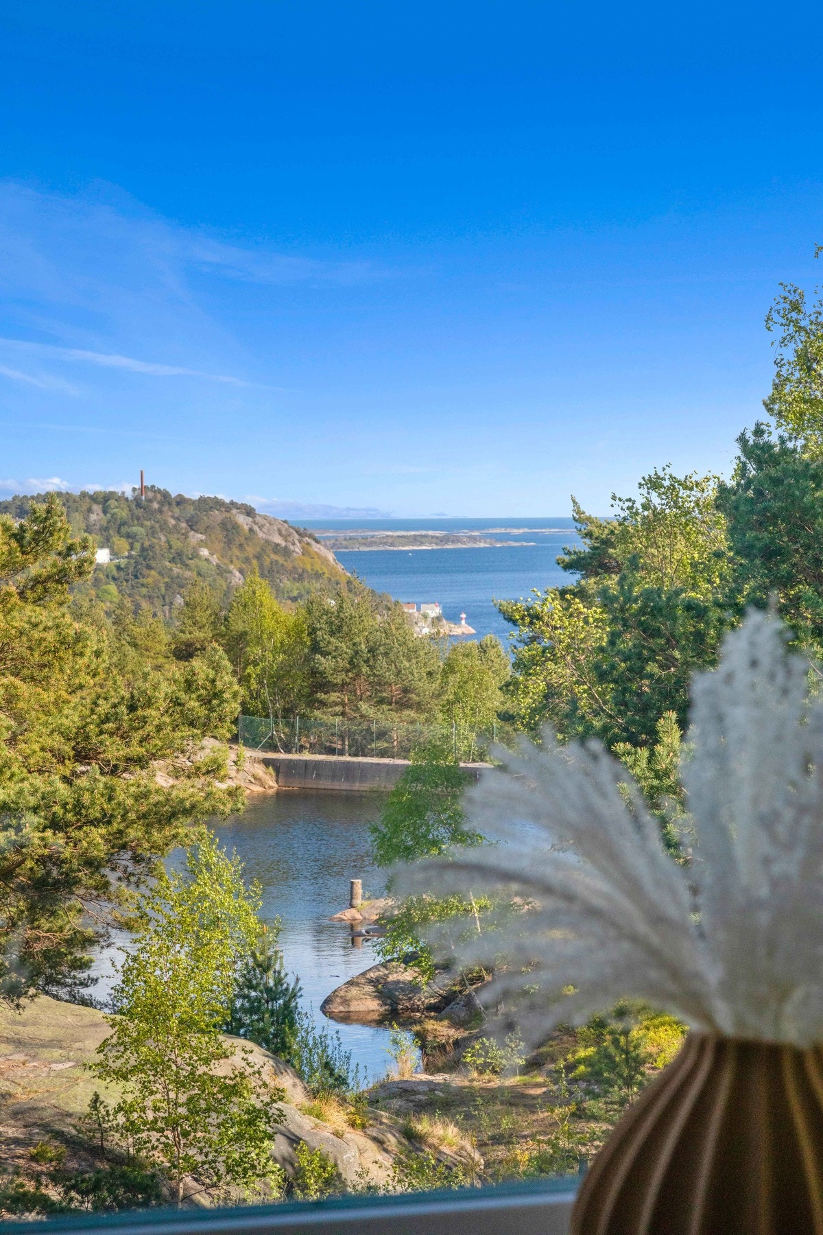 Utsikt fra stuevindu Galleribilde