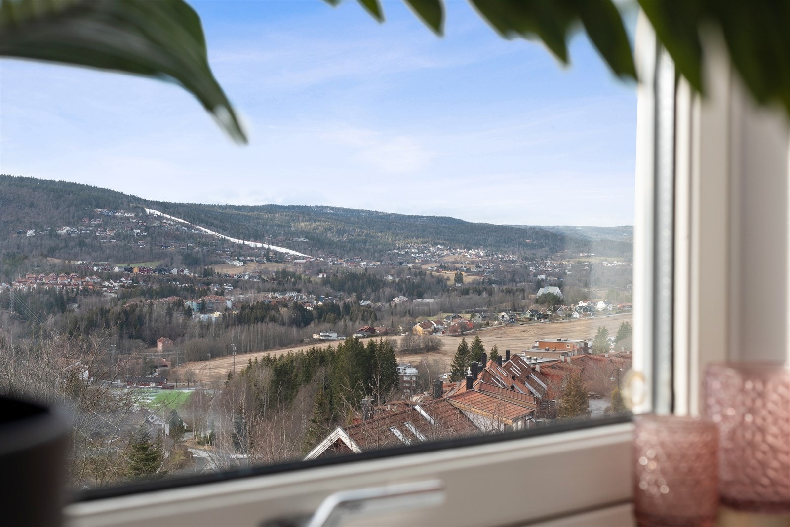 Krydsbybakken i sikte. Galleribilde