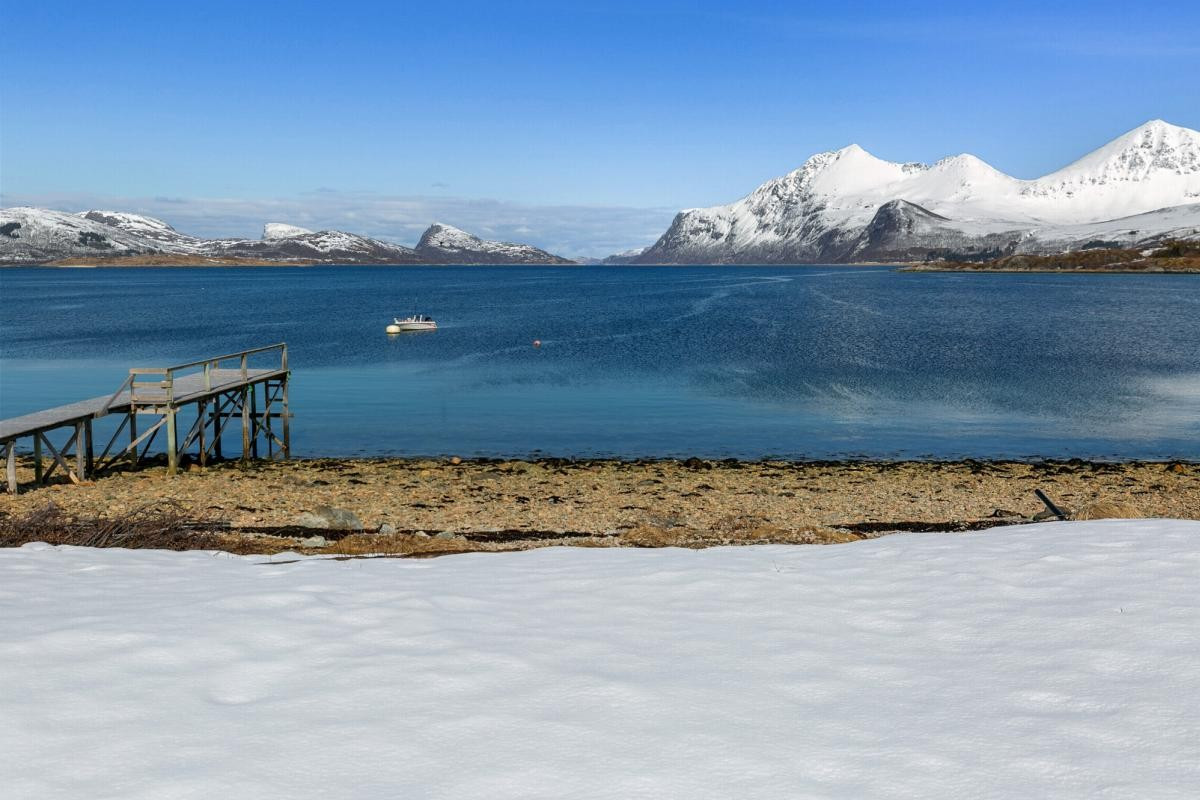 Det medfølger parsell med strandlinje