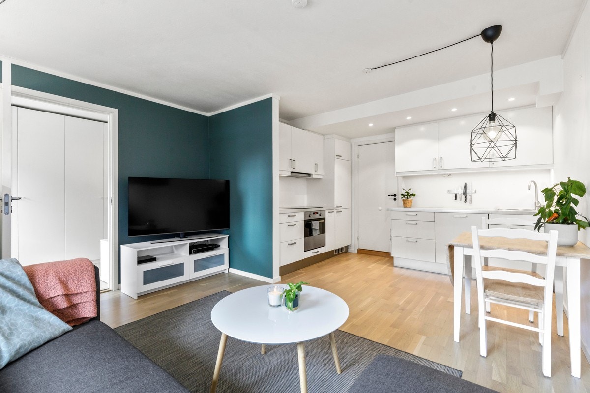 Arealeffektiv planløsning og god takhøyde på 2,38 m. Galleribilde