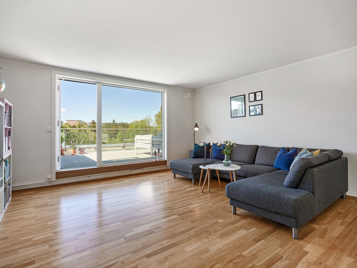 God plass til sofagruppe, adkosmt til terrassen. Galleribilde