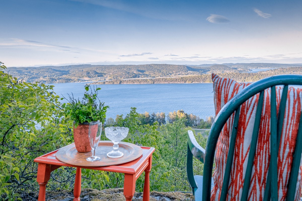 Utsikten endrer seg med årstider og været. Galleribilde