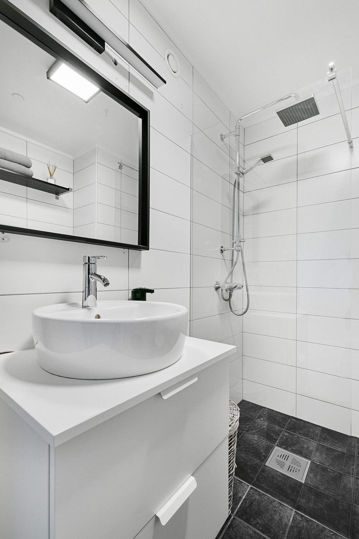 Moderne baderomsinnredning