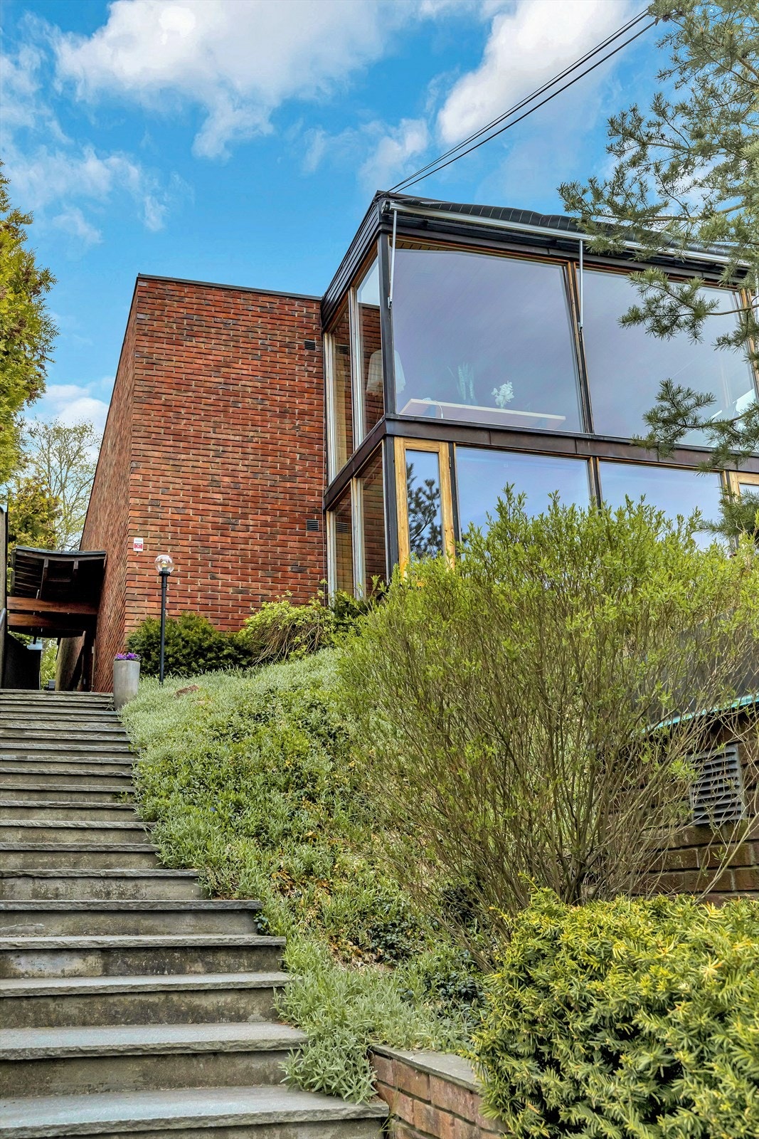 Villa Skagestad er én av bare seks Fehn-boliger i Oslo Galleribilde