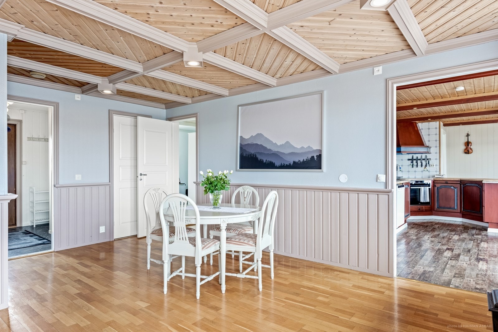 Stue/spisestue. Galleribilde