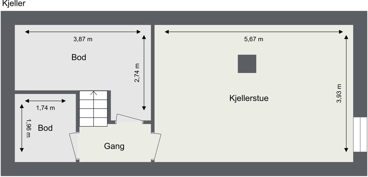 Kjelleretasjen er praktisk og fin, ønsker du deg matbod, sportsbod og et fantastisk allrom for familien. Galleribilde