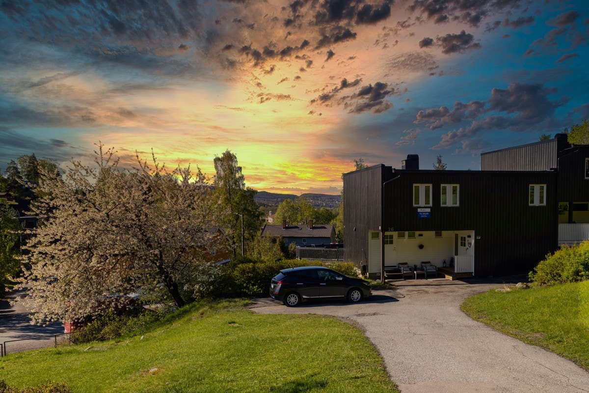 Velkommen til et lekkert og påkostet enderekkehus i Vestbyveien 26 A. Galleribilde