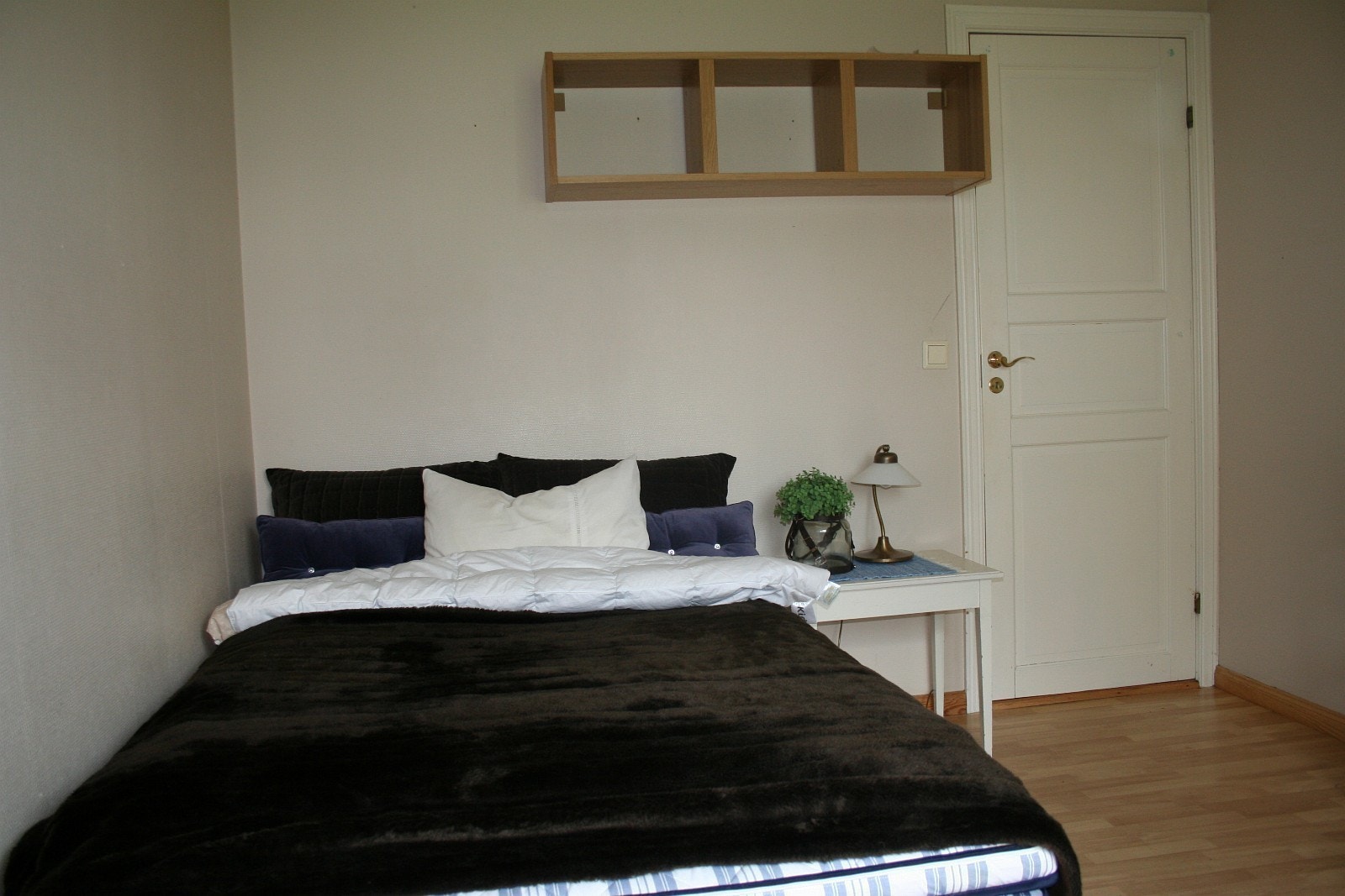 Utleid. Rom 1 etg Galleribilde