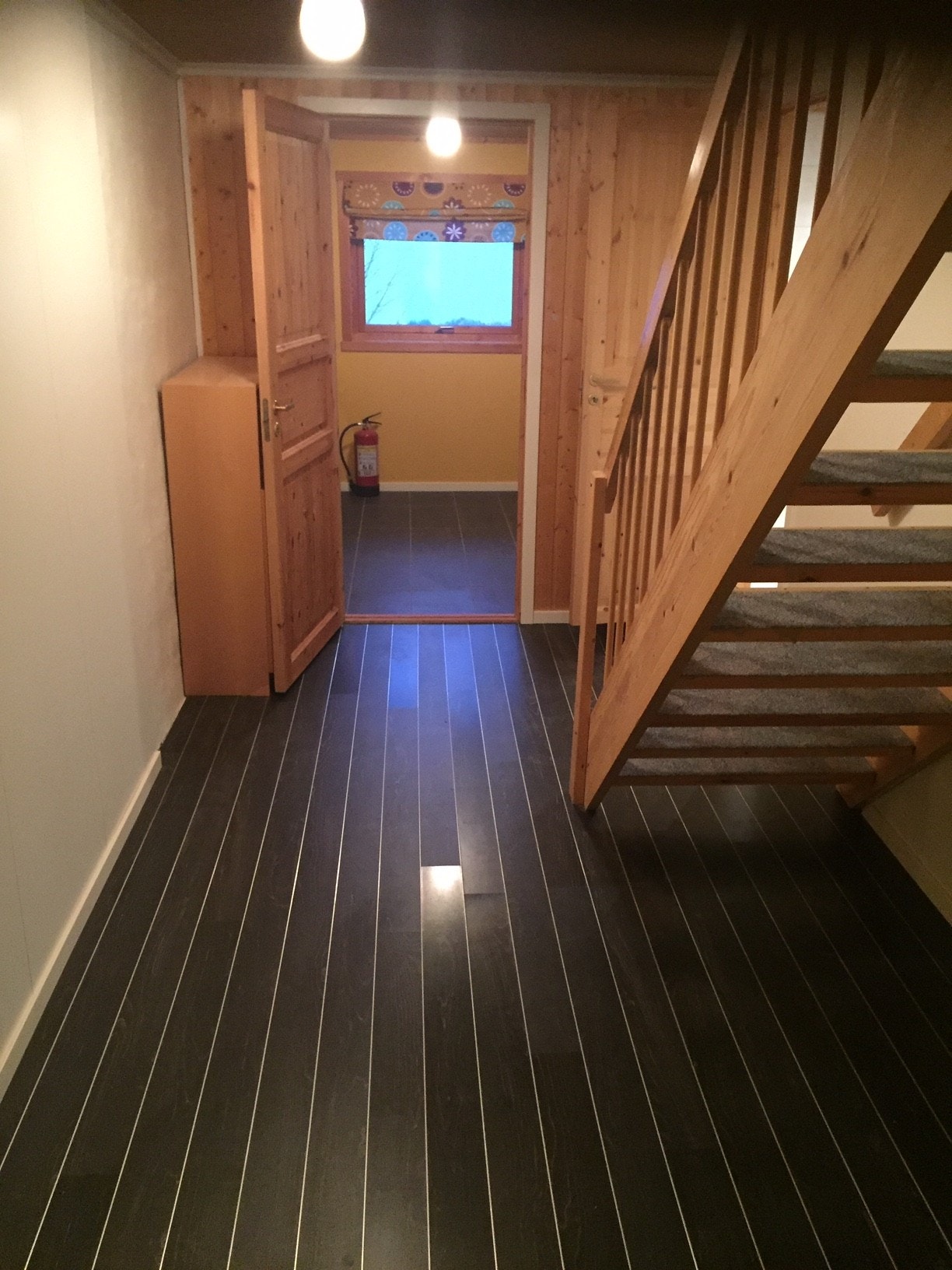 Gang som leder til kjøkken og bad Galleribilde