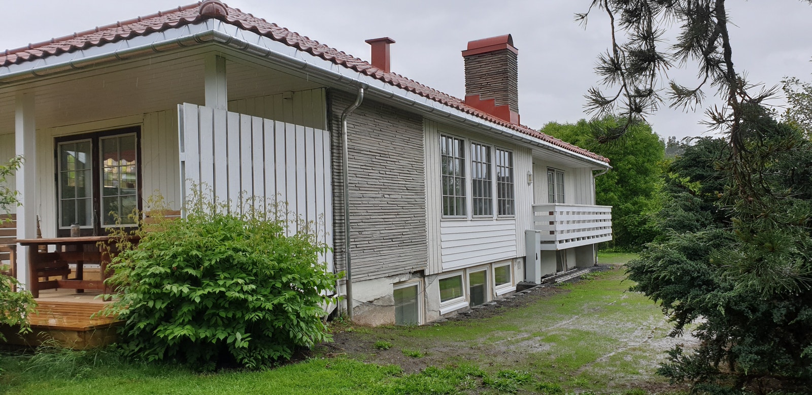 Hus bakside Galleribilde