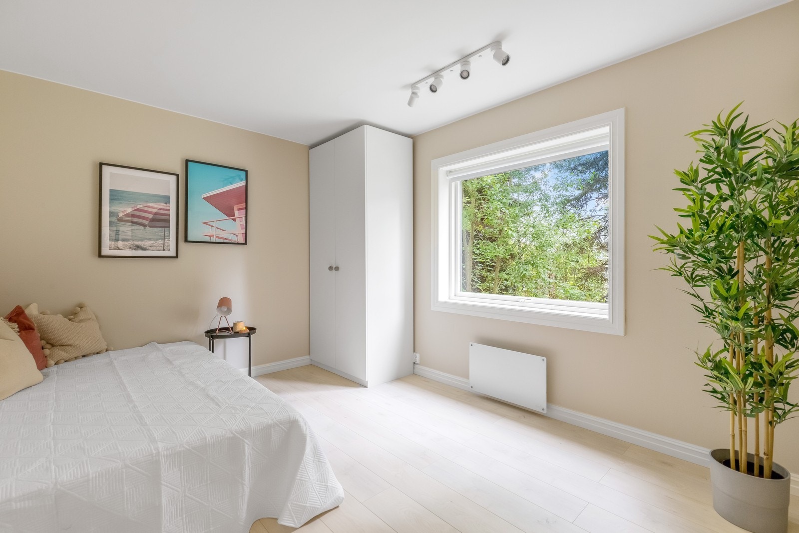 Rom 6 - UTLEID Galleribilde