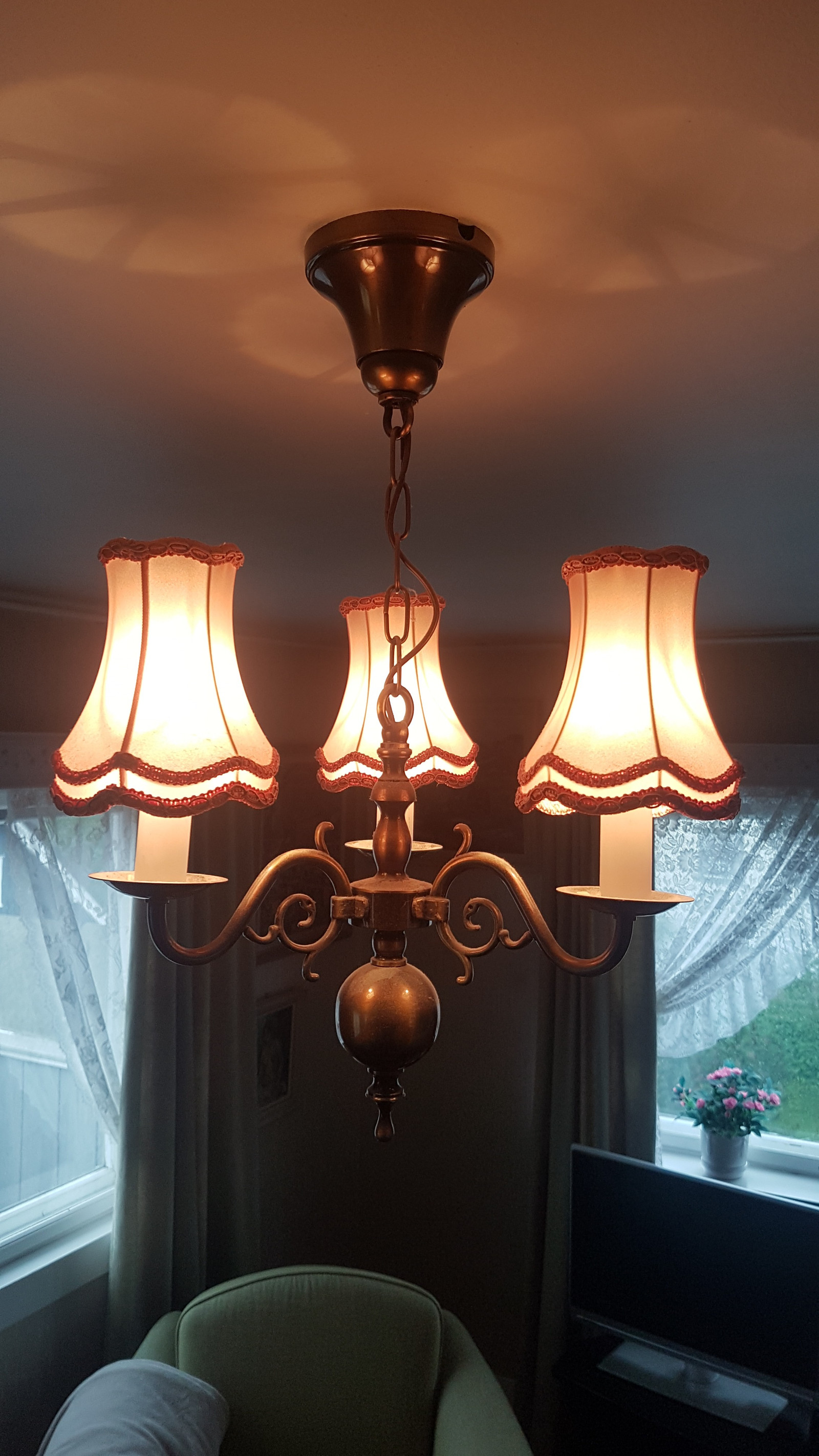 Oksydert messing tak lampe | FINN.no Oksydert messing tak lampe | FINN.no