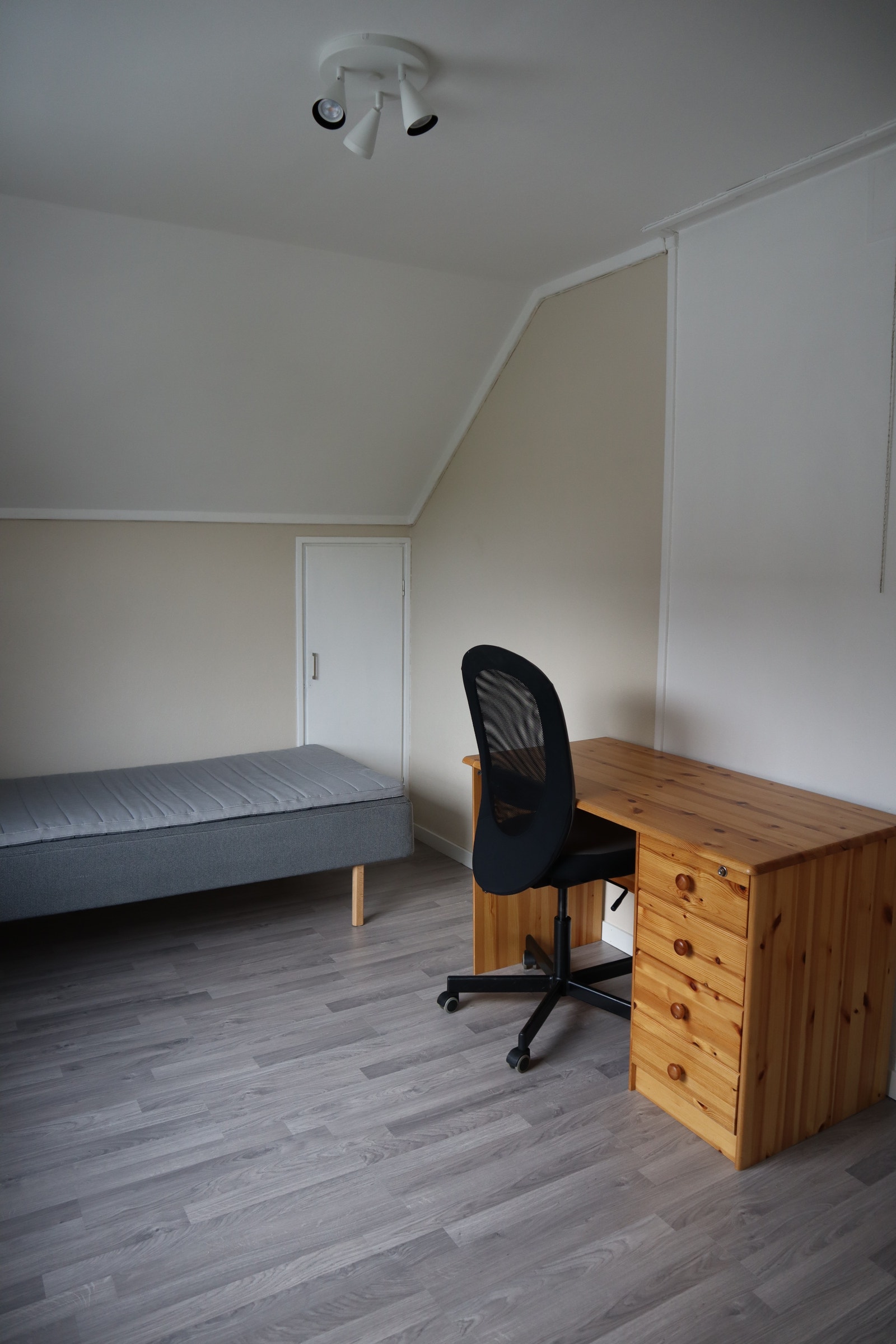 Utleid - Rom 4 Galleribilde