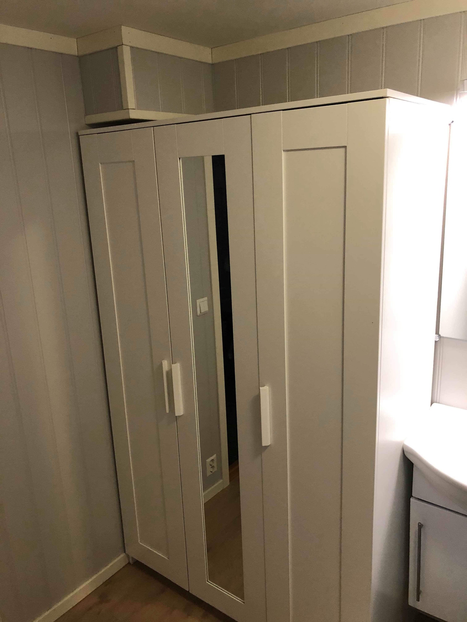 Skap - soverom vest Galleribilde