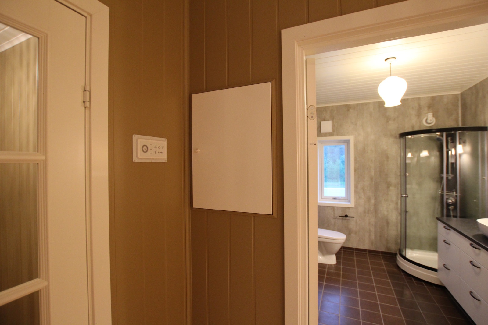 Styring / Bosch ventilasjon + Sikr.skap Galleribilde