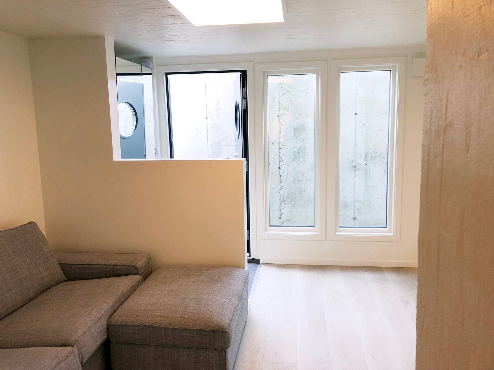 Stue/inngang Galleribilde