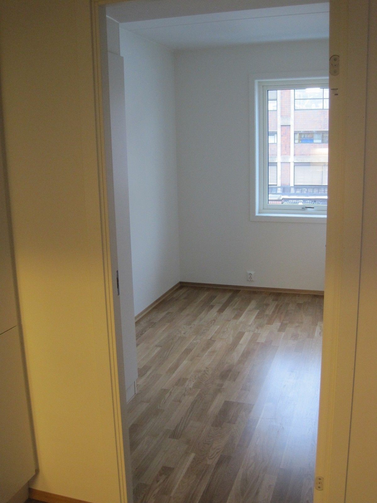 Soverom 2, inngang fra stuen Galleribilde