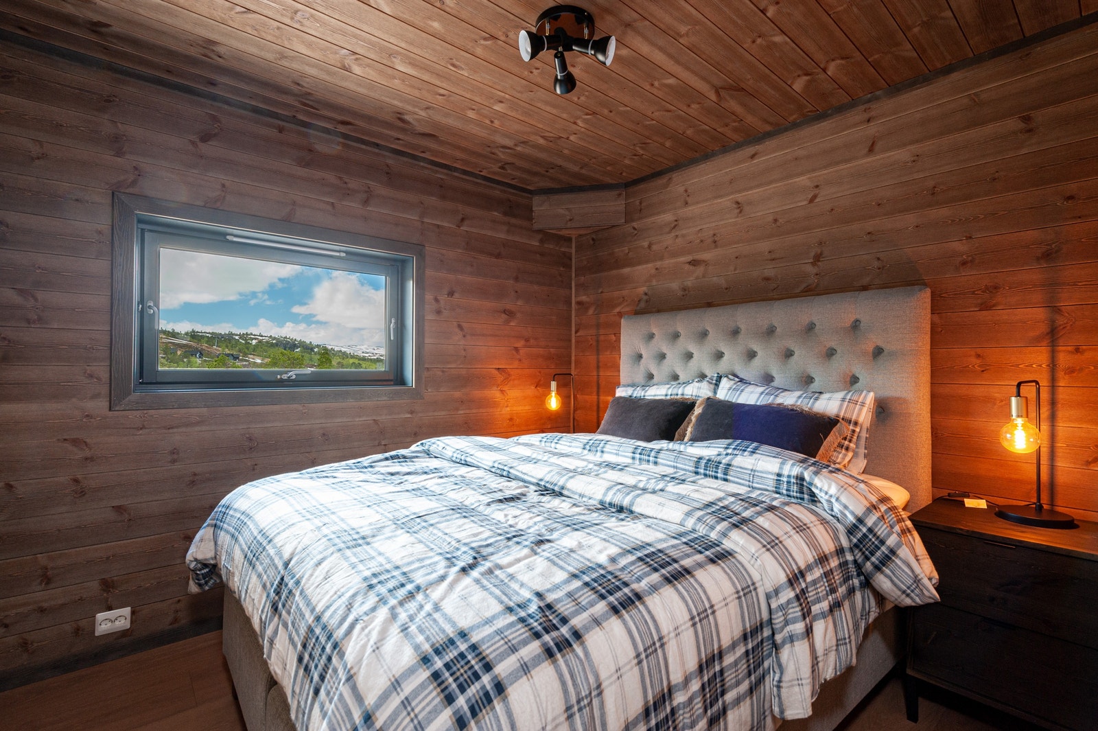 Soverom 1 (1.etg) Galleribilde