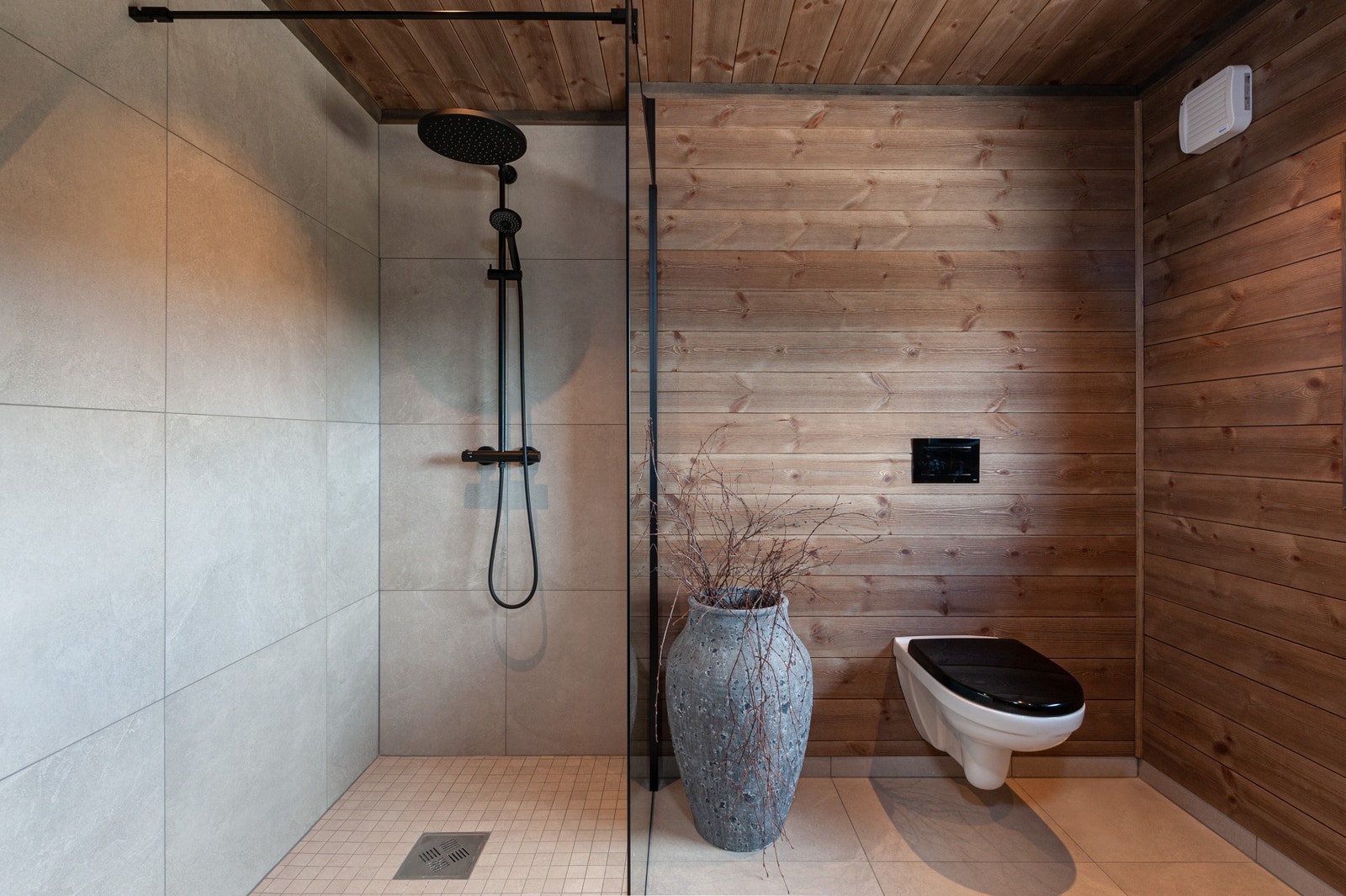 Bad (1.etg) Galleribilde