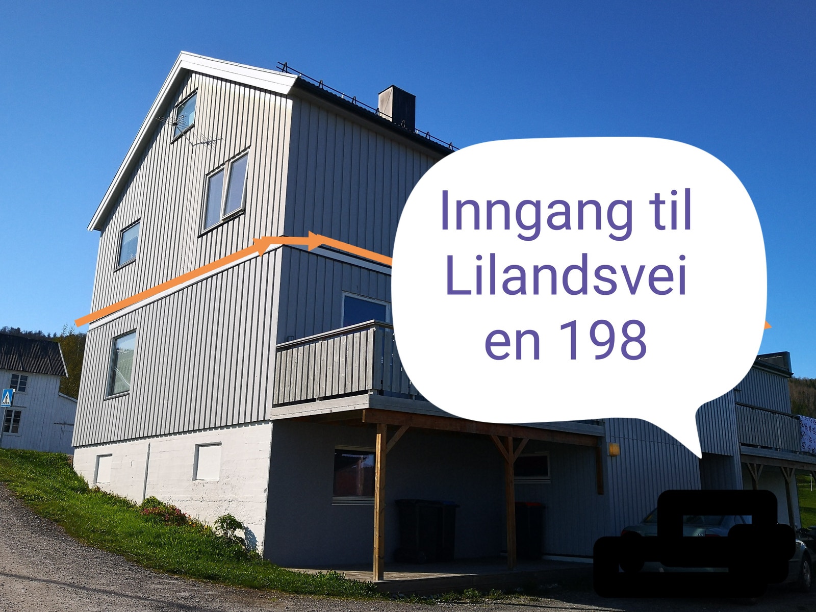 Inngang fra kjellerplan Galleribilde