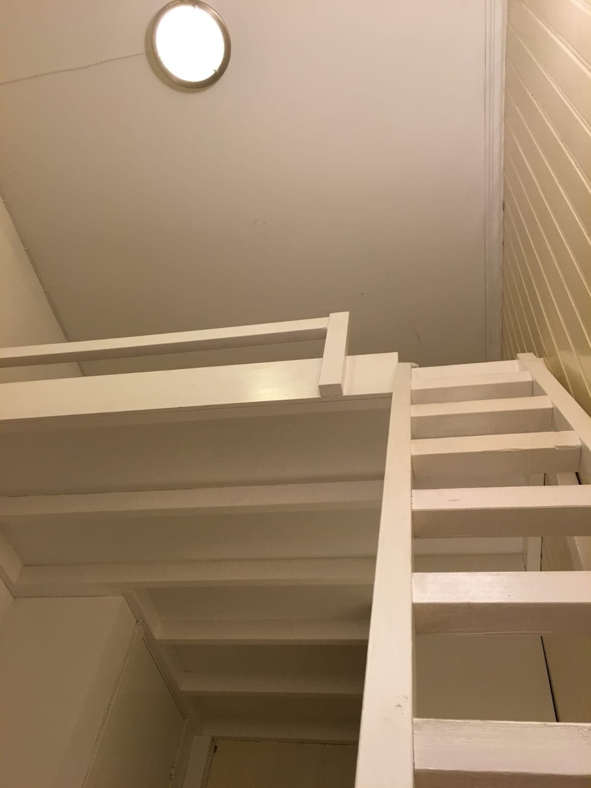 Rom 1 - ledig Galleribilde